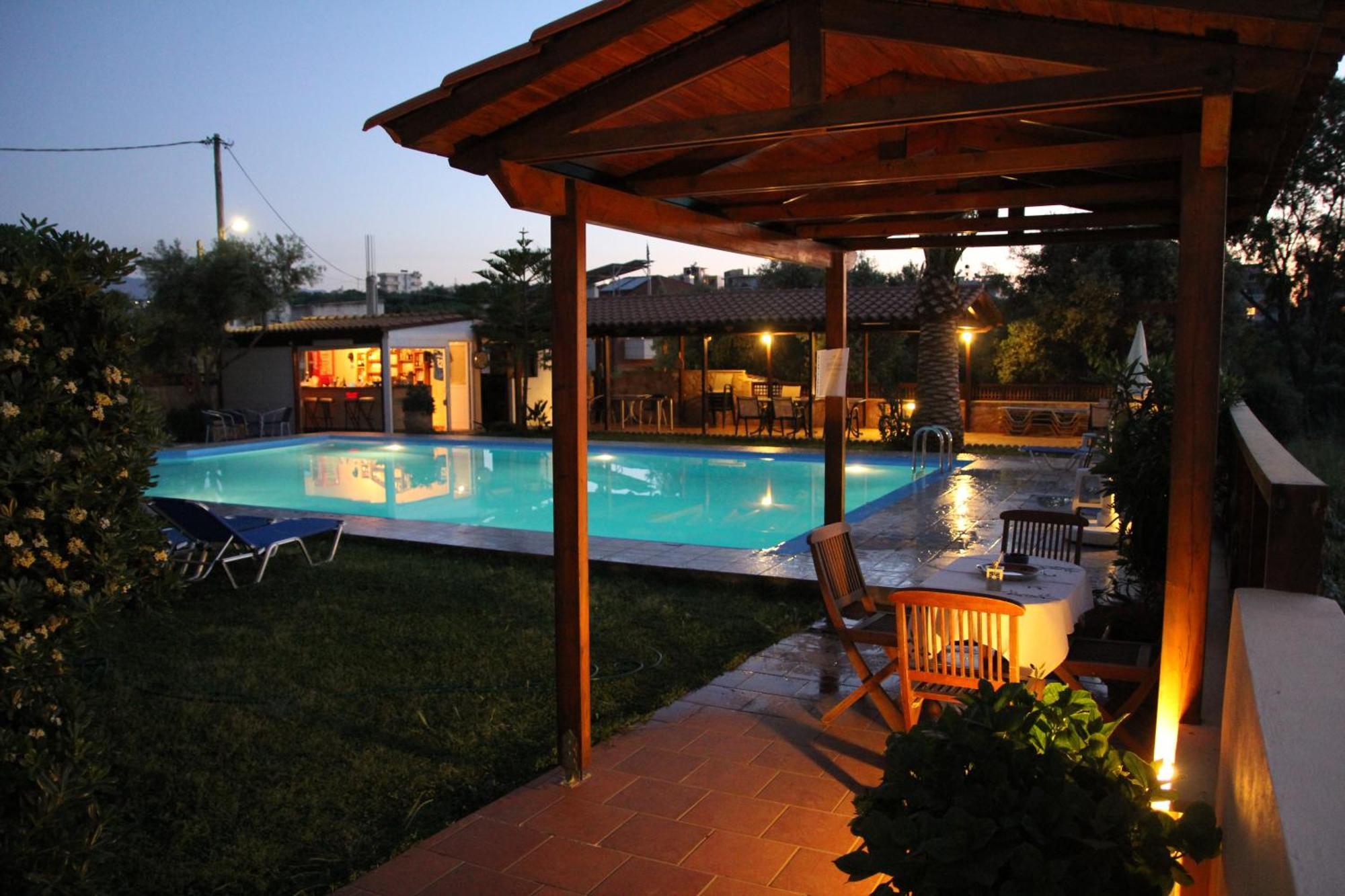 Argo Apartments Kato Daratso Exterior photo